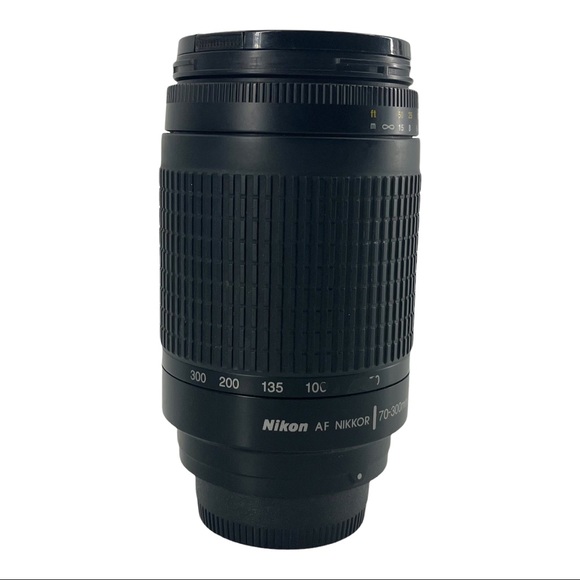 Nikon Zoom Lens AF Nikkor 70-300mm 1:4-5.6 G